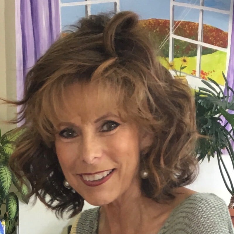 Nancy Brown headshot