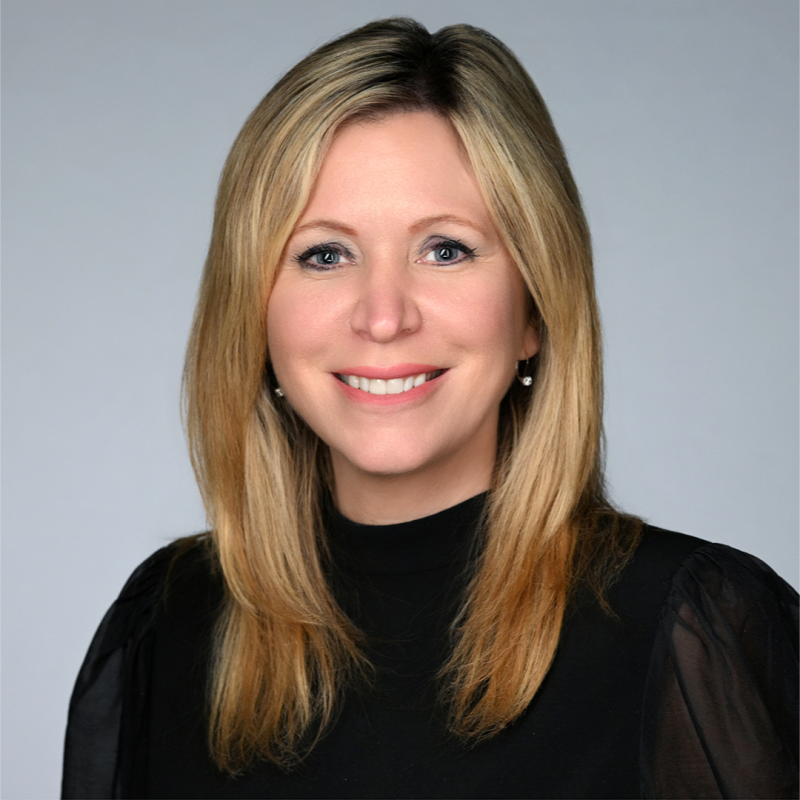 Traci Taylor-Roberts headshot